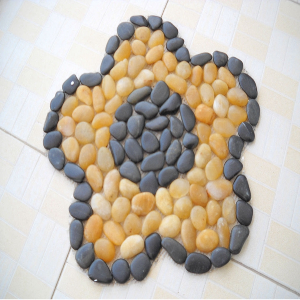 Multicolor pebble tile