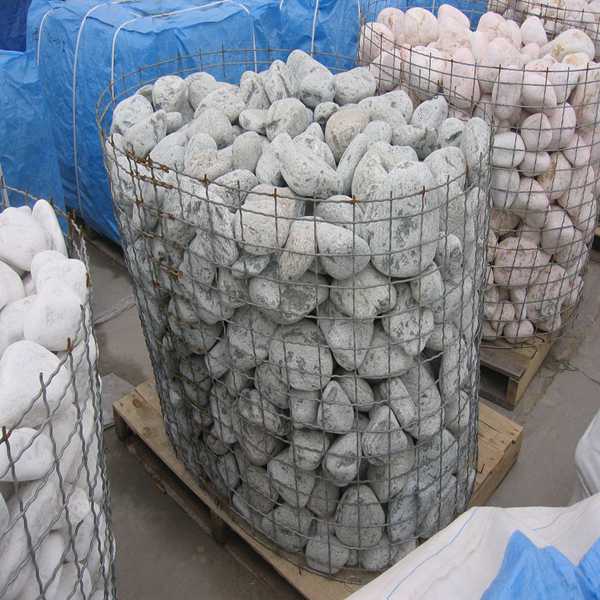 Tumbled Stone Cage Packing
