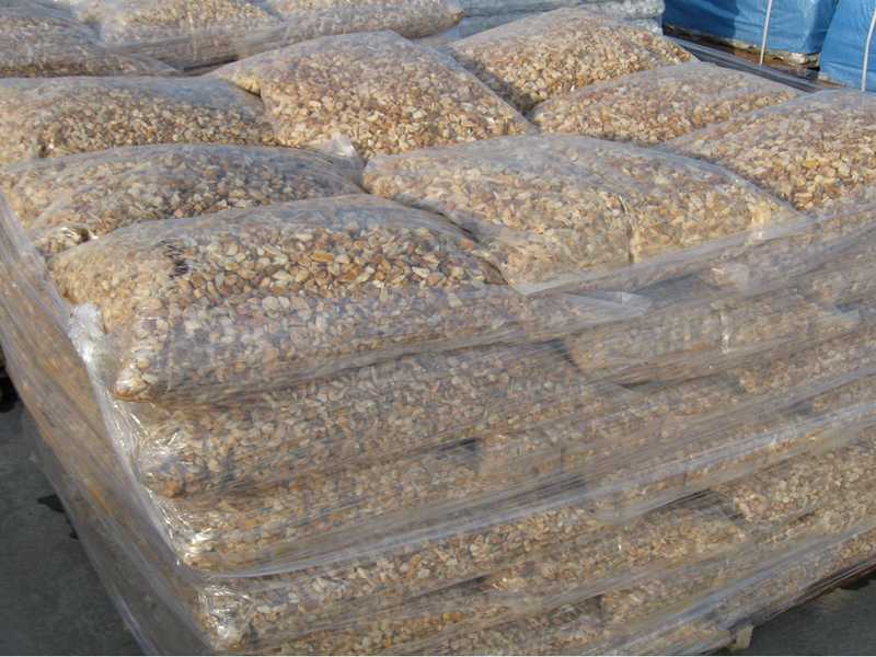 decorative gravel packing-1